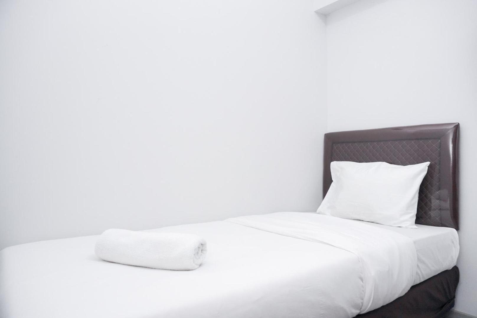 Apartemen And Simply 2br At Bay Pluit By Travelio *